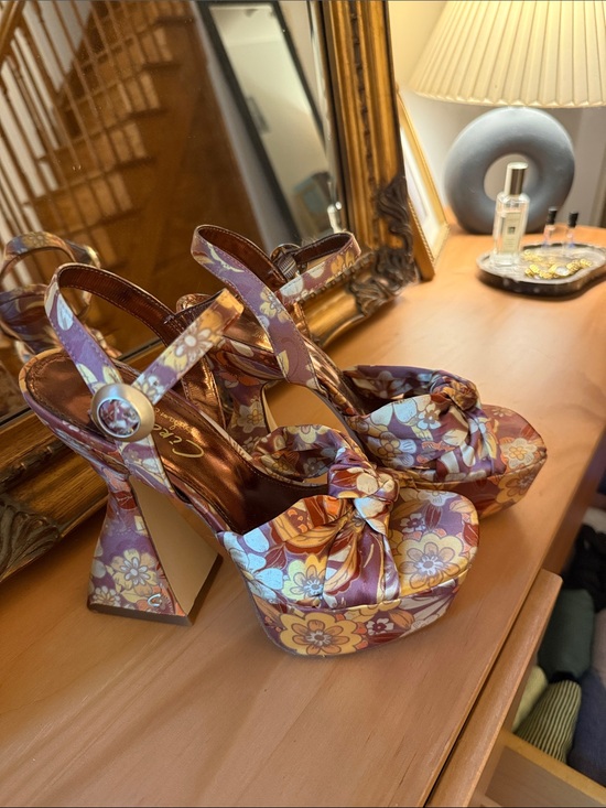 Sam Edelman Shoes - Sam Edelman Funky 70’s Retro Heels Size 7